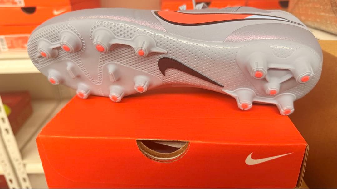 シューズ LEGEND 10 Pro Hg 26,5 cm