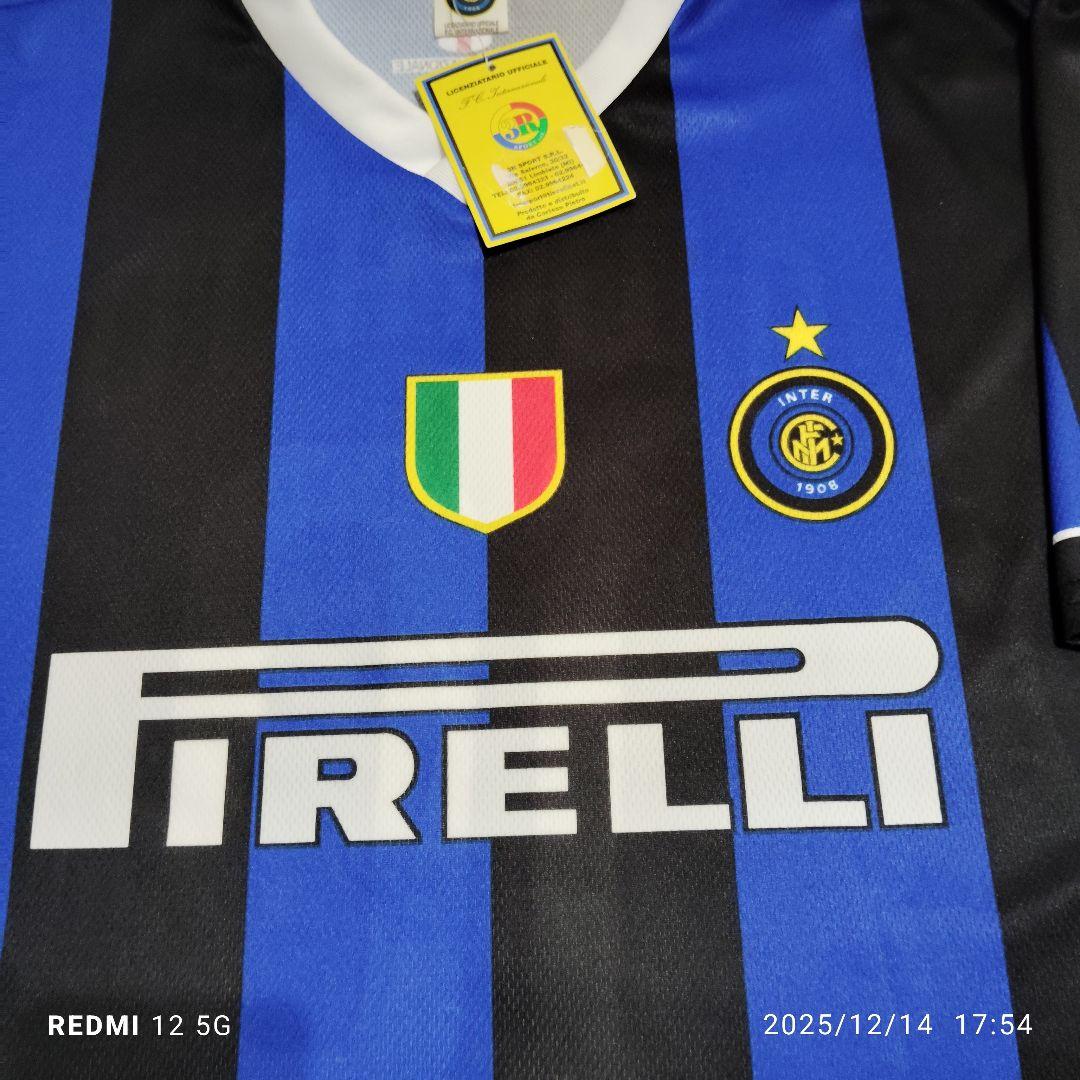 インテル公式ユニフォーム　アドリアーノ　背番号10　未使用タグ付き