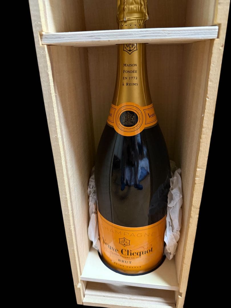 ヴーヴ・クリコ イエローラベル ブリュット マグナム 木箱入り 3000ml
