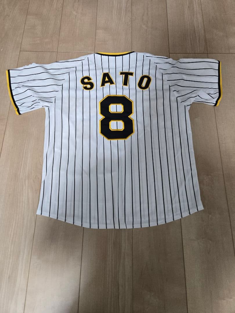 阪神タイガース レプリカチャンピオンユニフォーム2023年 佐藤選手サイズS