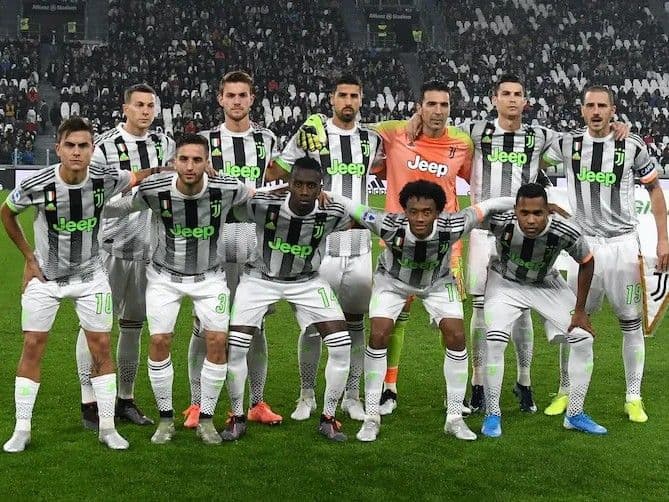 【匿名配送】【入手困難】ユベントス　パレス　GK　ユーベ　4TH　Fourth