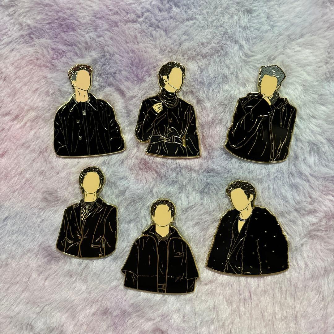 BTS ピンバッジ
