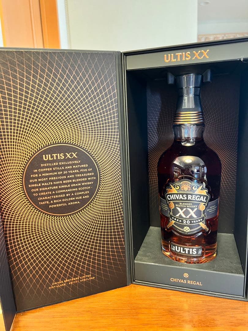 CHIVAS REGAL ULTIS XX 20年