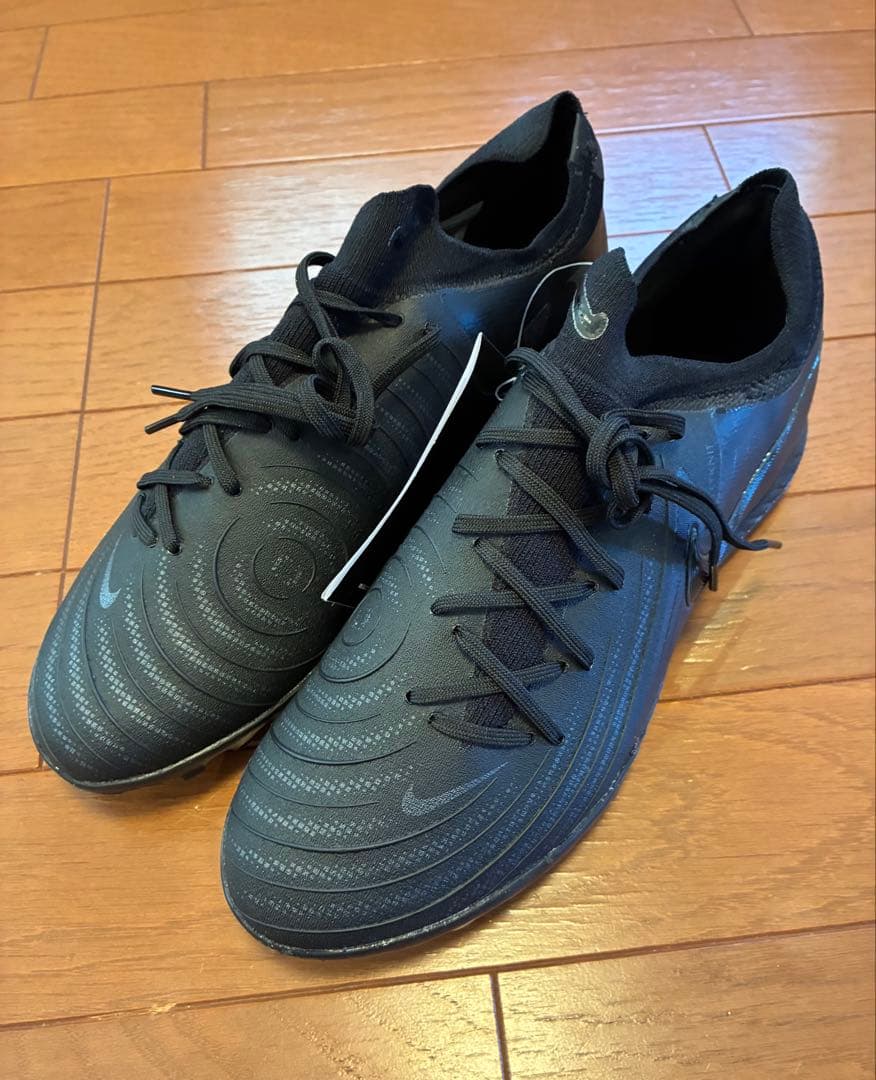 【新品】NIKE フットサルシューズ ファントム ACC