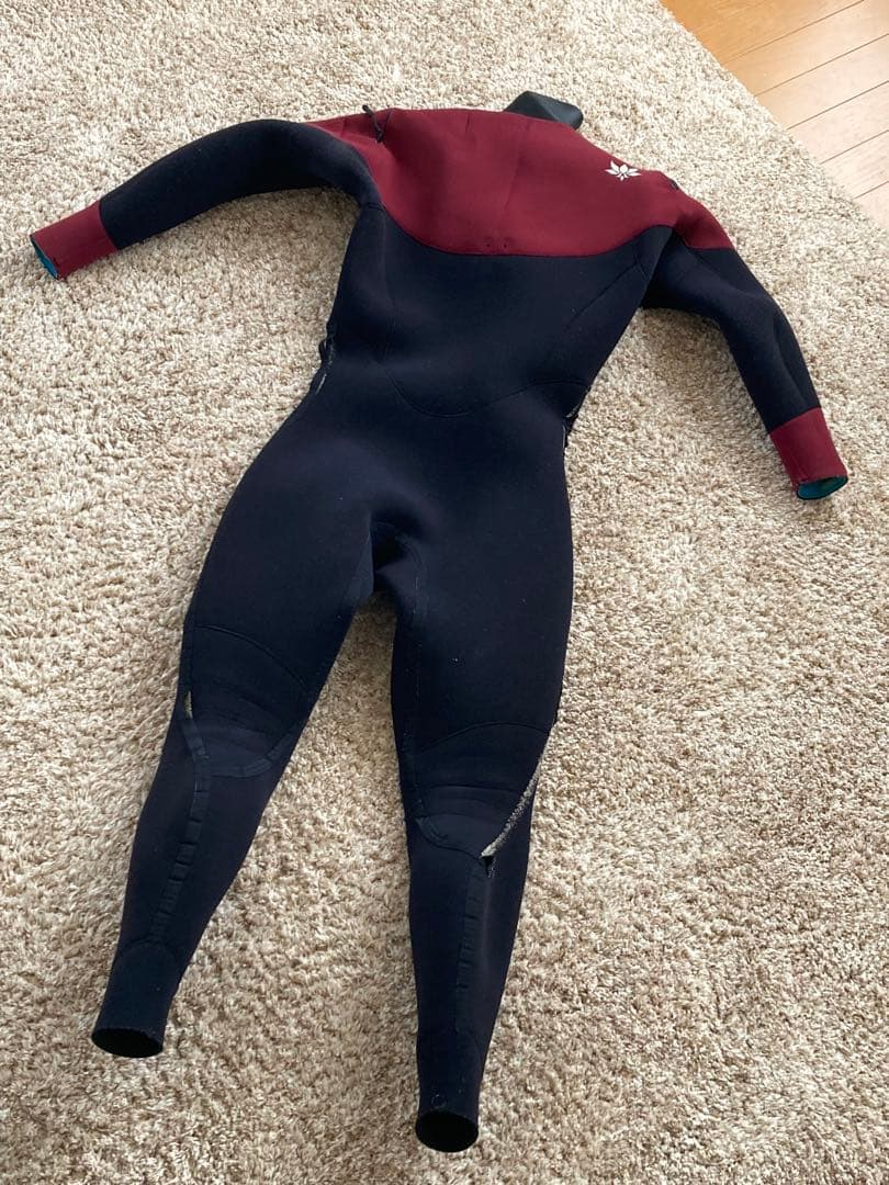 used品AXXE Classic 3mm Uジップセミドライ