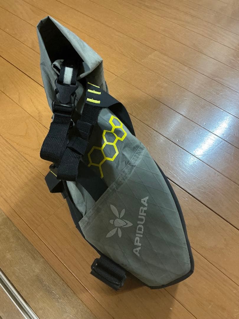 APIDURA サドルバッグ