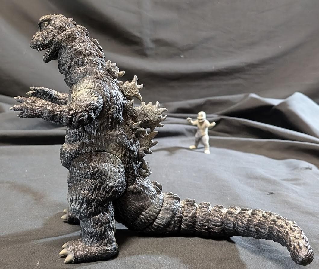 ゴジラ「ゴジラの息子」（Ｙ・ＭＳF）ソフビフィギュア＋ミニラ