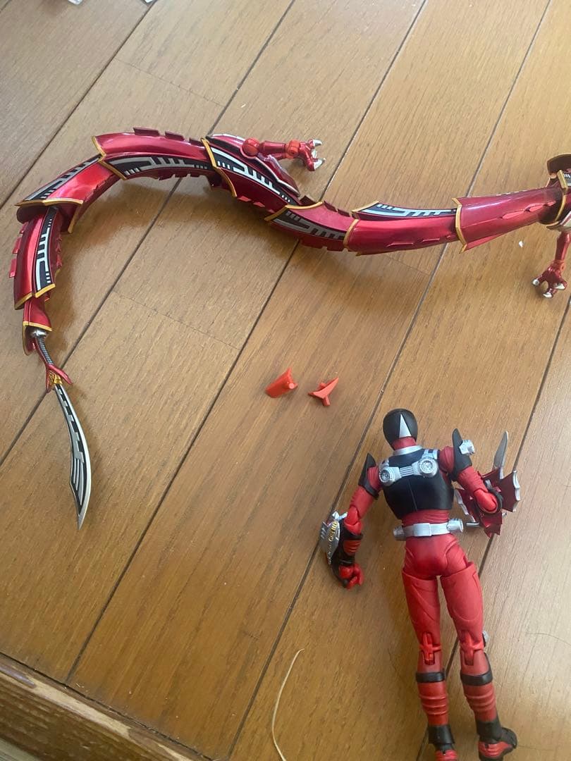 sh フィギュアーツ　龍騎　　ジャンク