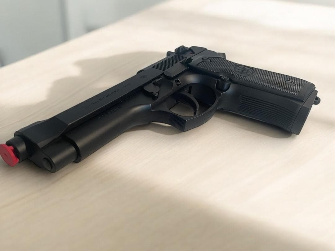 ●MARUI ●M92F ベレッタ ミリタリーモデル ●ガスブローバックガン