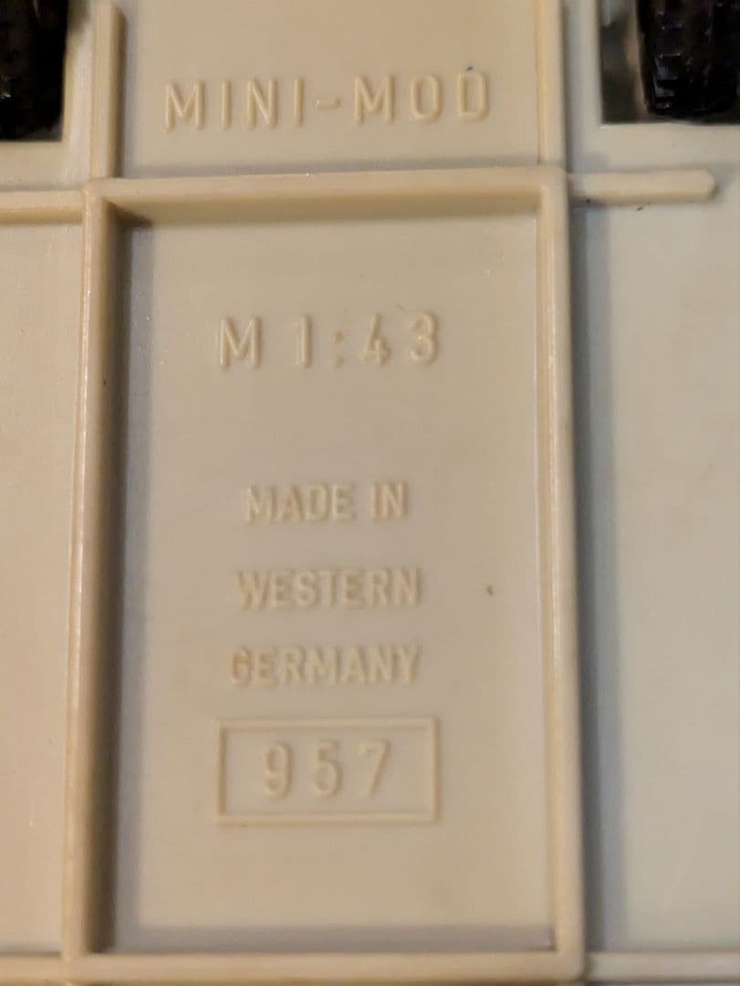 GAMAMINI MOD西ドイツ製 箱無 ワーゲンバス クレーン車、絶版品激レア