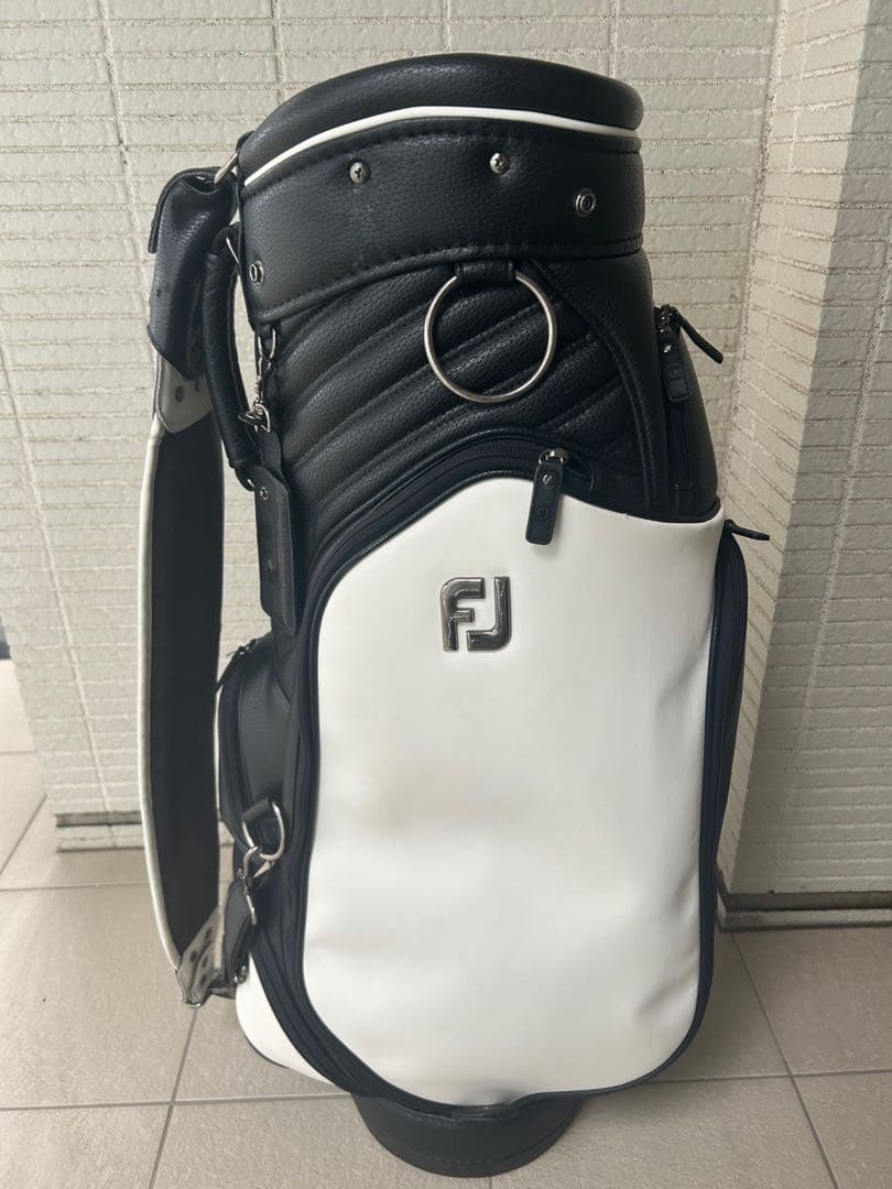 梅ちゃん専用【希少デザイン】 Foot Joy キャディバッグ 白×黒