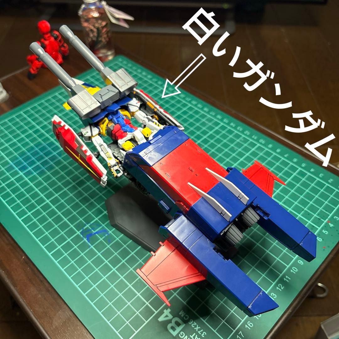 【完成品】HG 白いガンダム　部分塗装【完成品】HGUC　Gアーマー　2セット