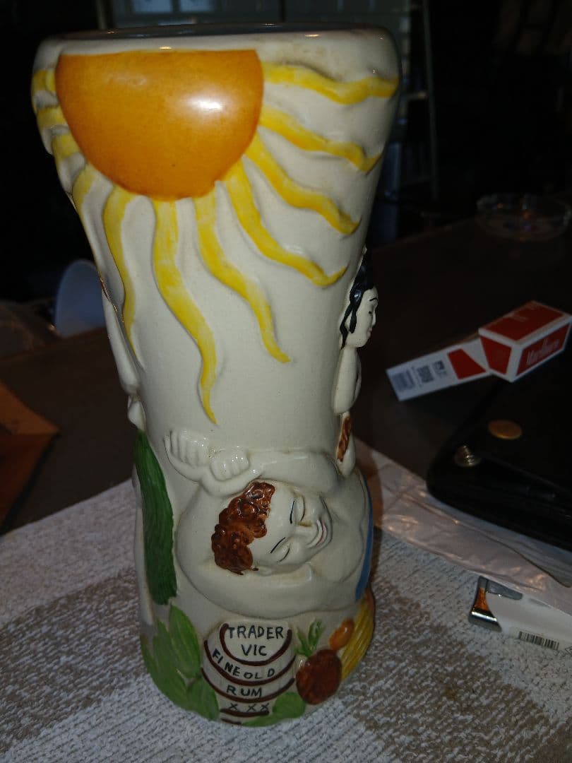 Trader Vic's 陶器マグカップ　tiki