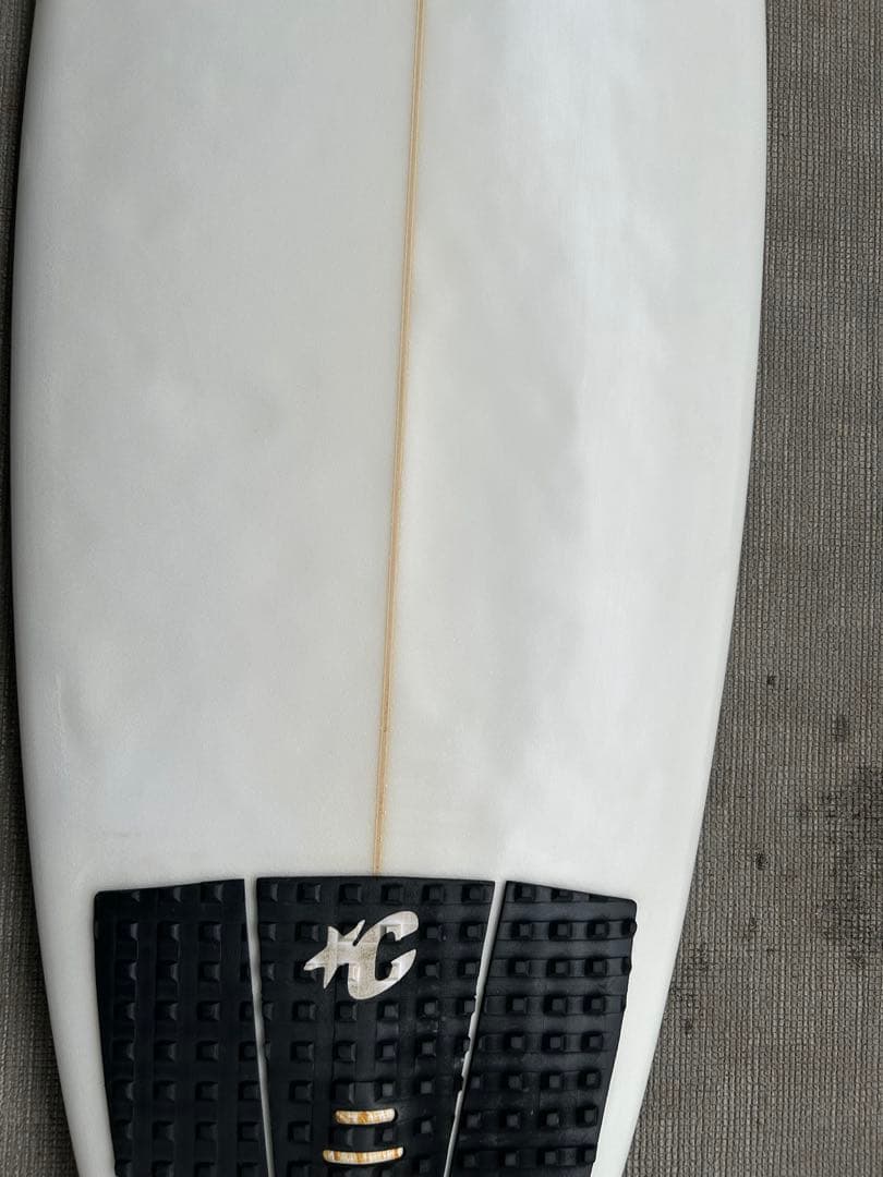 【湘南エリア直接取引限定】ジャスティス キッズサーフボード 5'2\"