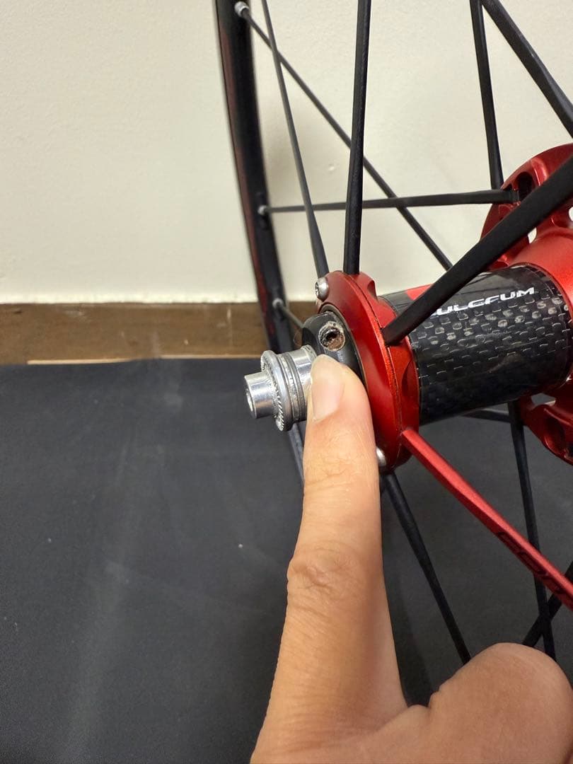 フルクラム　レーシングゼロ コンペティツィオーネ CULT リムブレーキ