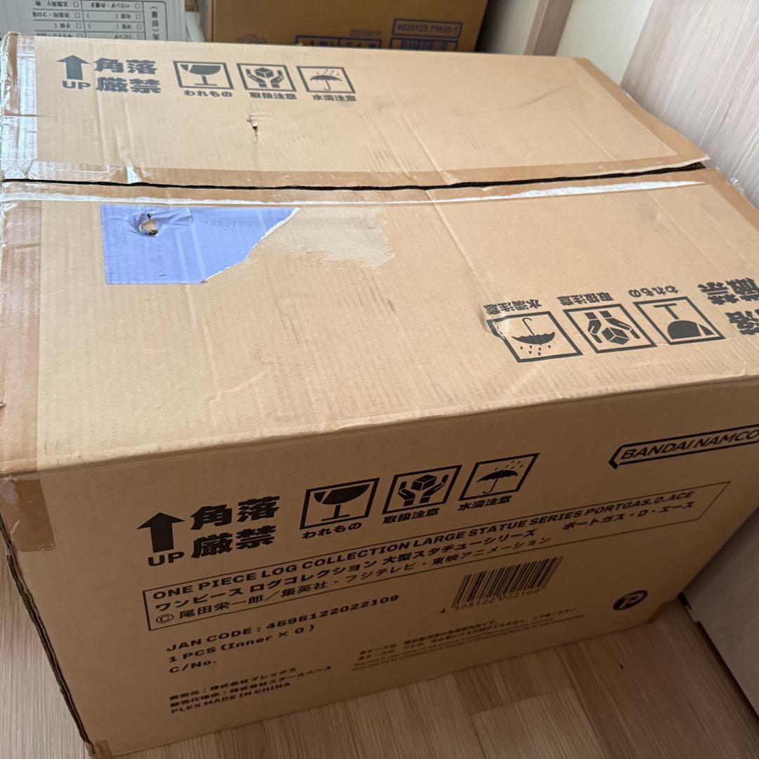 【新品】1/4 フィギュア　ワンピース　ログコレクション　エース