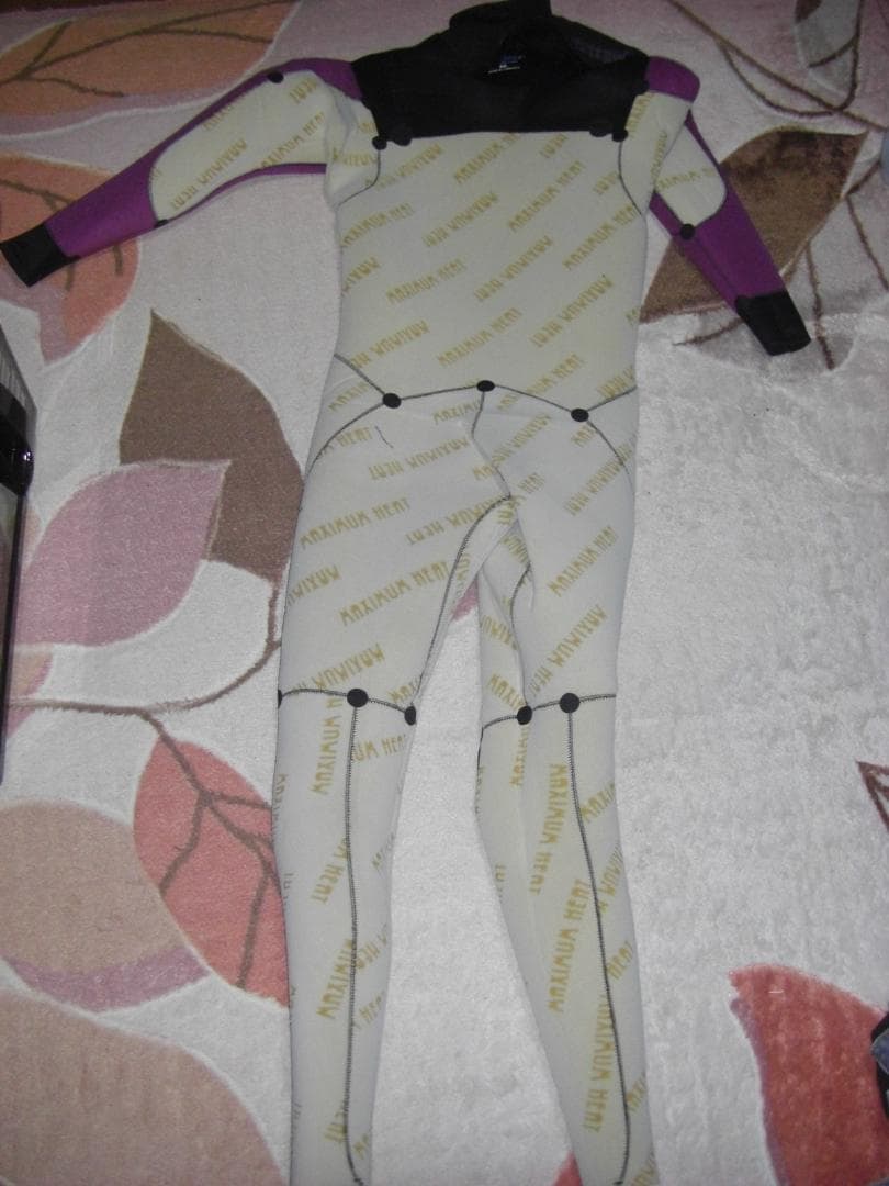 FELLOW チェストジップセミドライ(2025モデル)