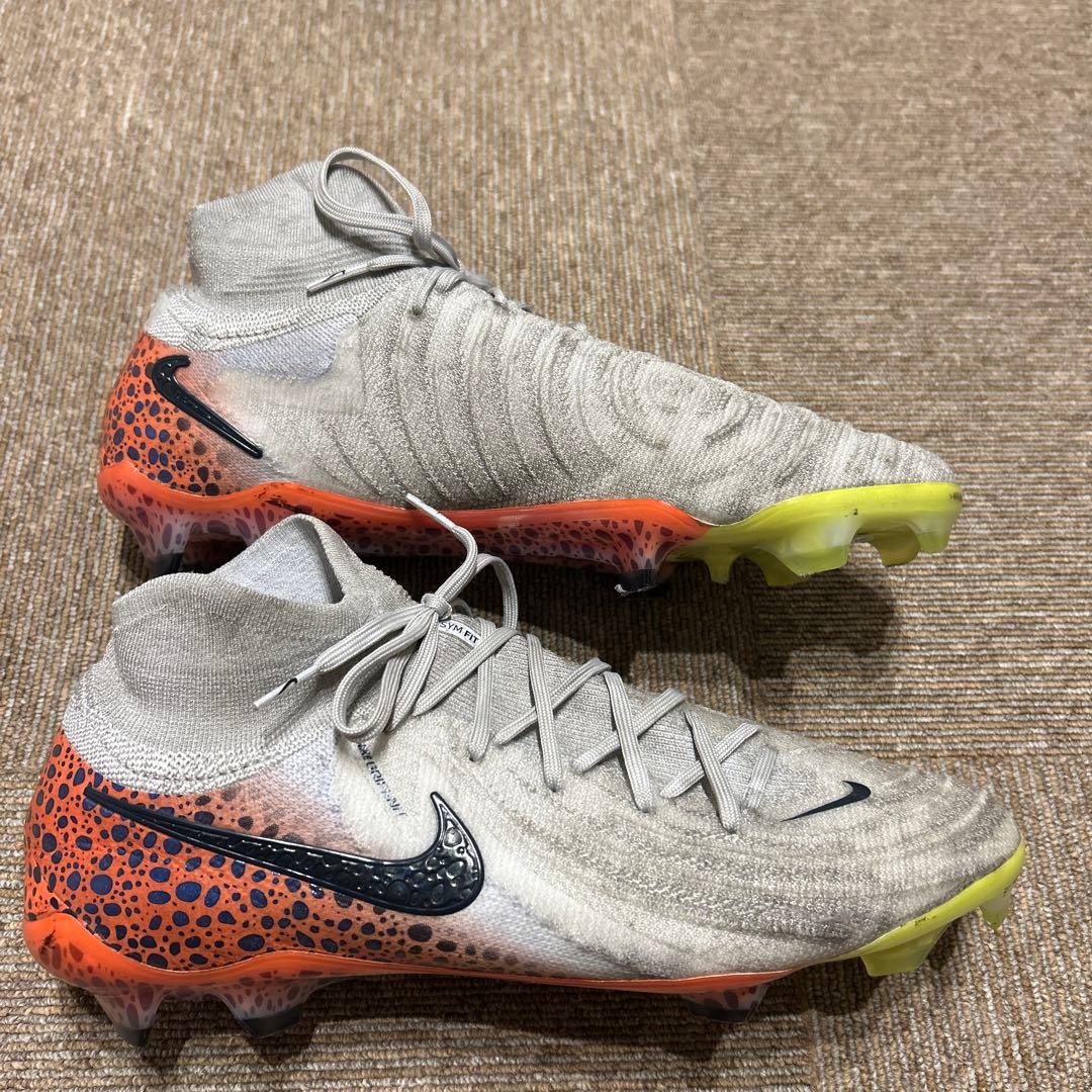 NIKEファントムルナ27.0cm