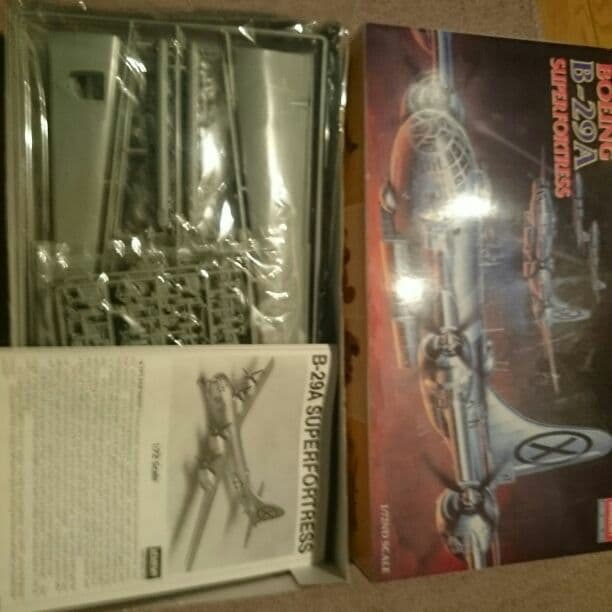 BOEING Bー29A SUPERFORTRESS 1/72スケール