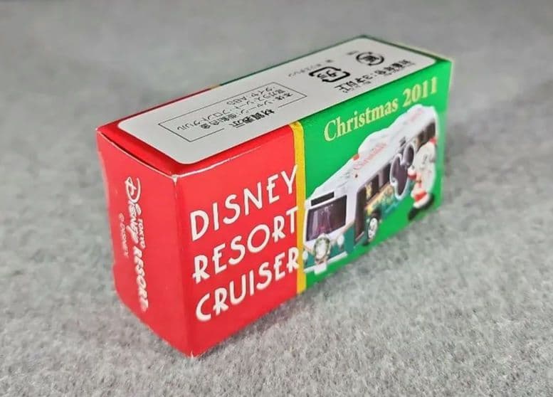 トミカ ディズニークリスマスリゾートクルーザー
