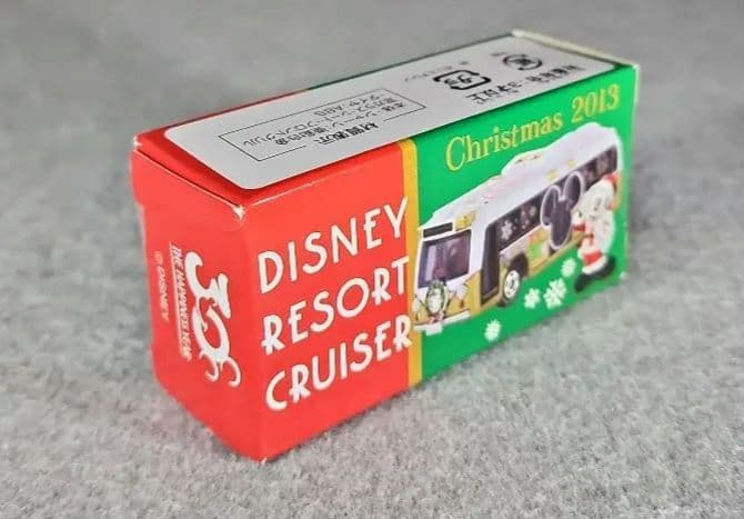 トミカ ディズニークリスマスリゾートクルーザー