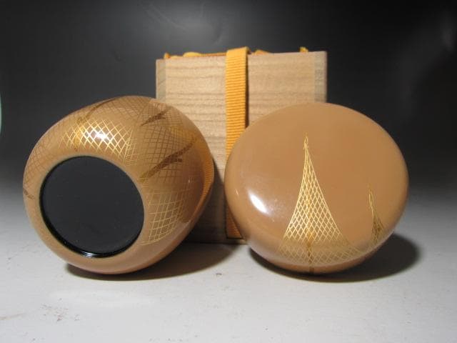 ☆　中村宗哲　白漆干し網蒔絵中棗　表千家十三代即中斎の花押がございます☆y546