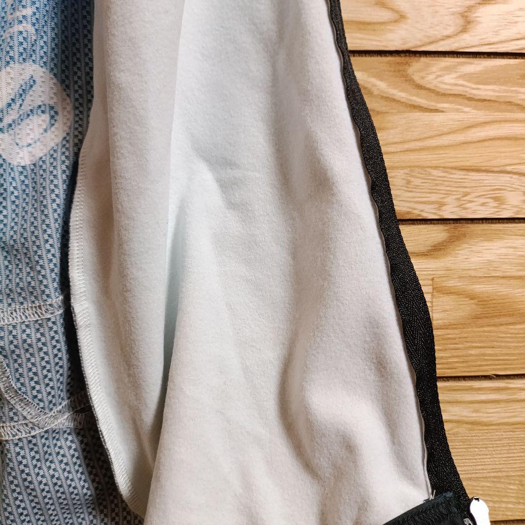 支給品　NTT PRO CYCLING サーマルベスト　ASSOS アソス