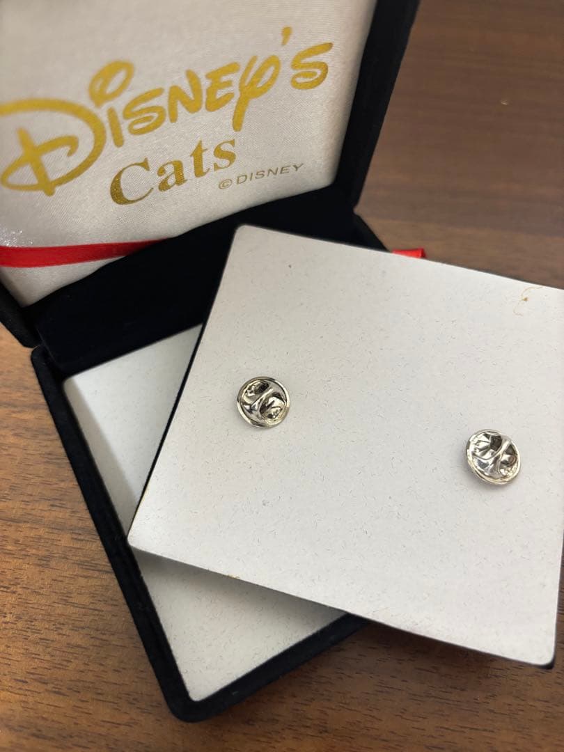 ディズニー　猫　キャット　ピンバッチ☆ルシファー　チャシャ猫　フィガロ　おしゃれ