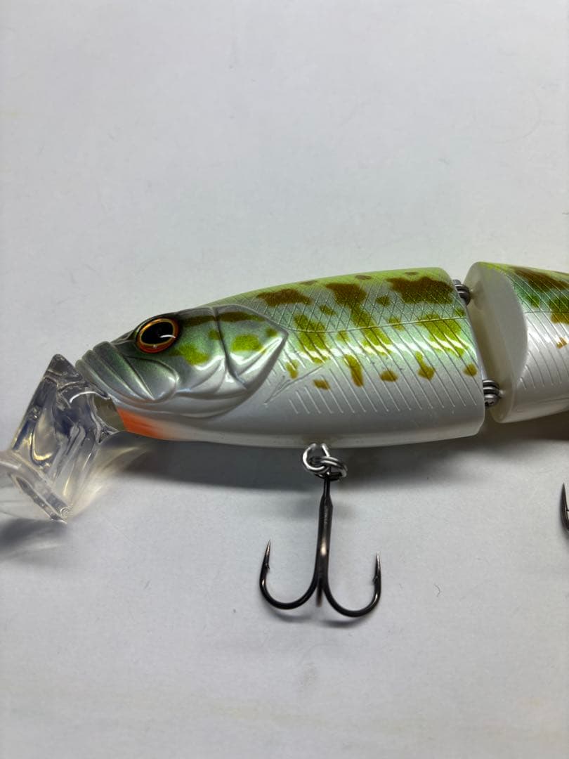 テンフィートアンダー　10FTU イェーガー