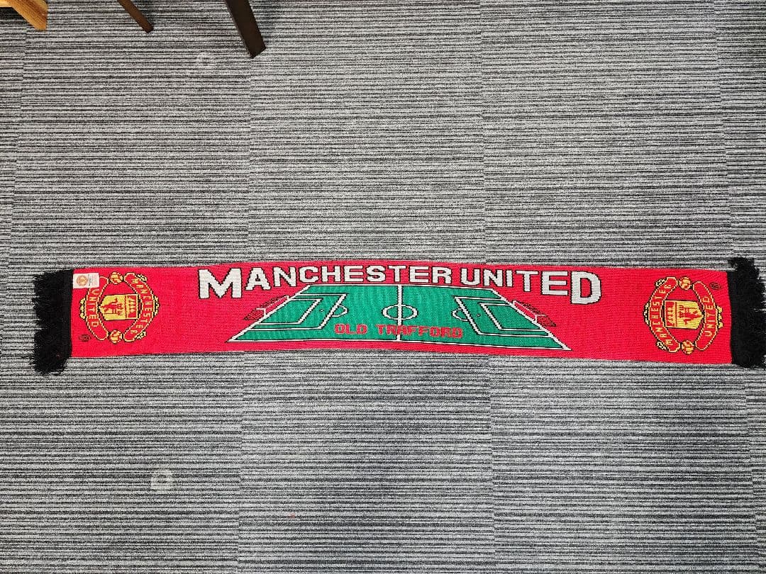 サッカーマフラー4点セット　インテルマンチェスターUバルセロナアーセナル　未使用