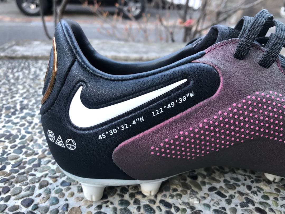 ナイキ ティエンポレジェンド9プロHG サイズ28