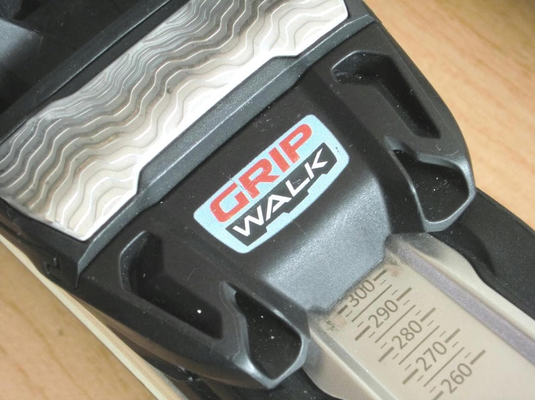 ■■送料無料■VOLKL■RACETIGER SL WC■165cm■メンテ付■