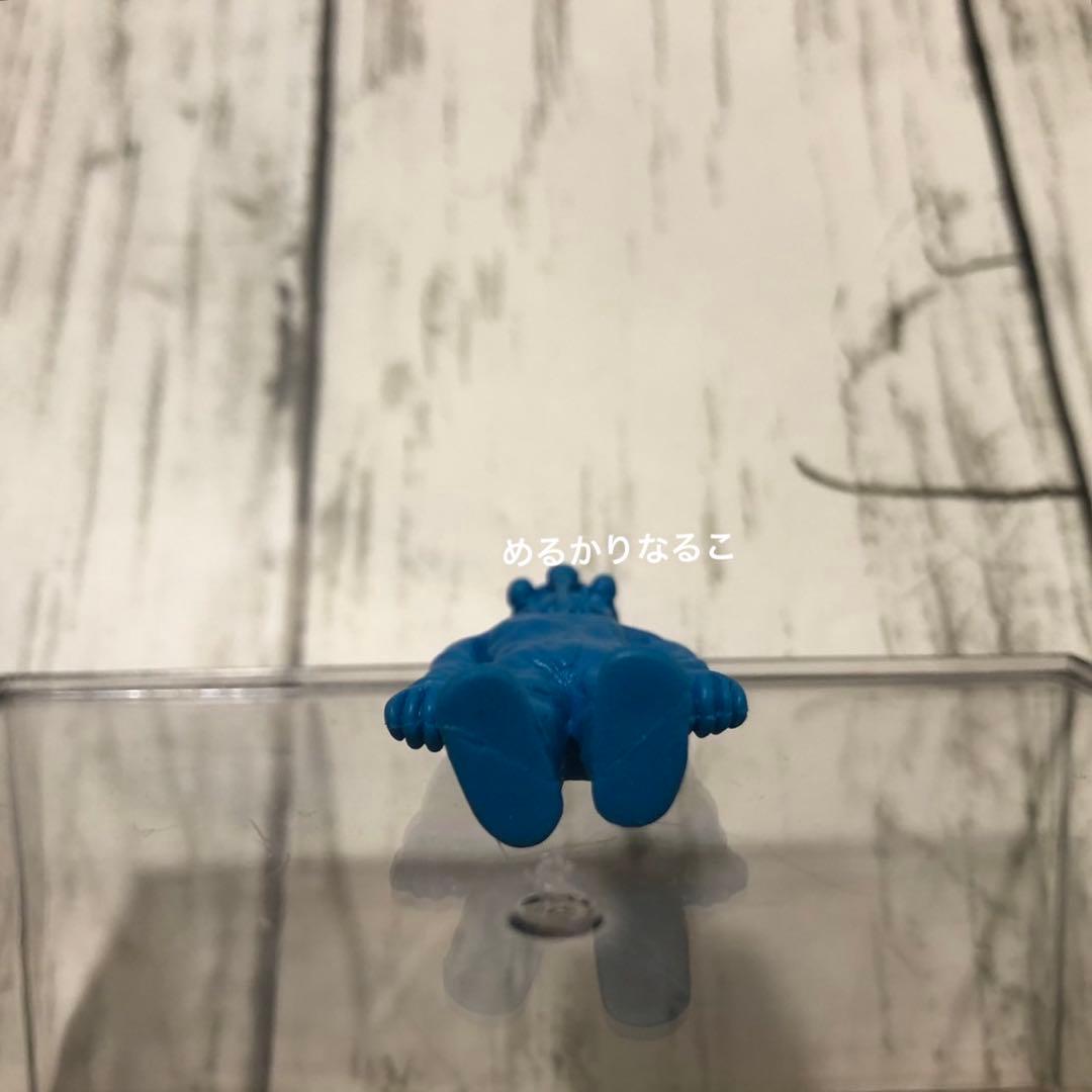 怪獣消しゴム レア セミ人間 青色　フィギュア ウルトラマン ポピー