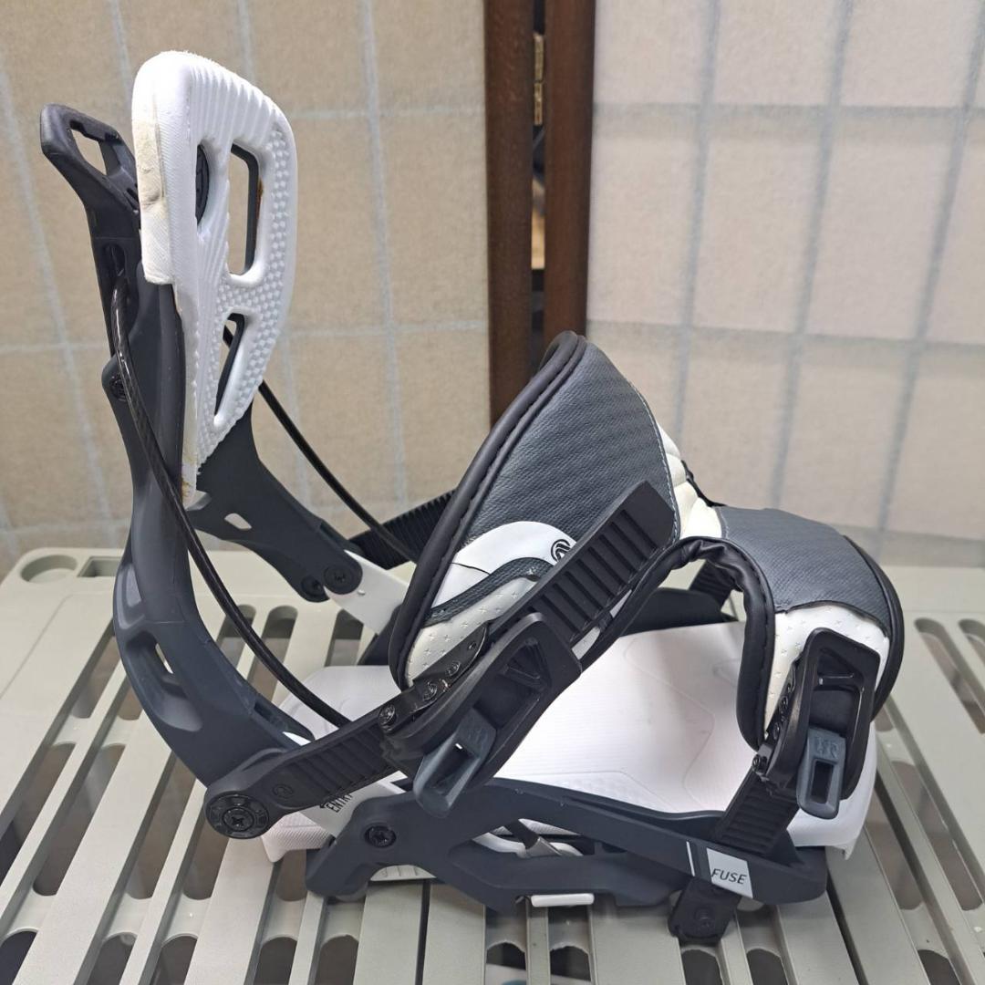 FLOW FUSE　スノーボード　ビンディング