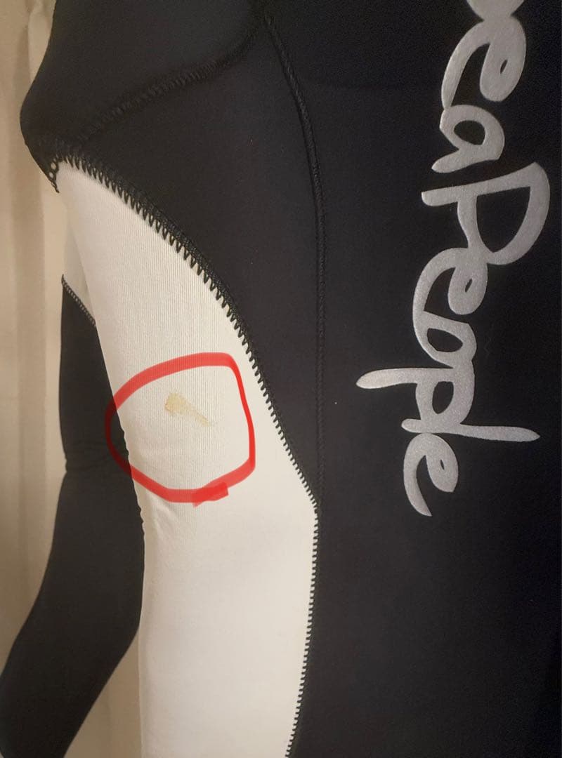 ウェットスーツ　セミドライ