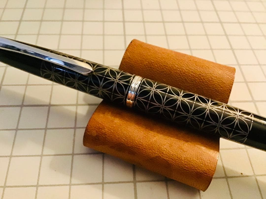 パイロット万年筆　平蒔絵　漆　七宝　字幅F