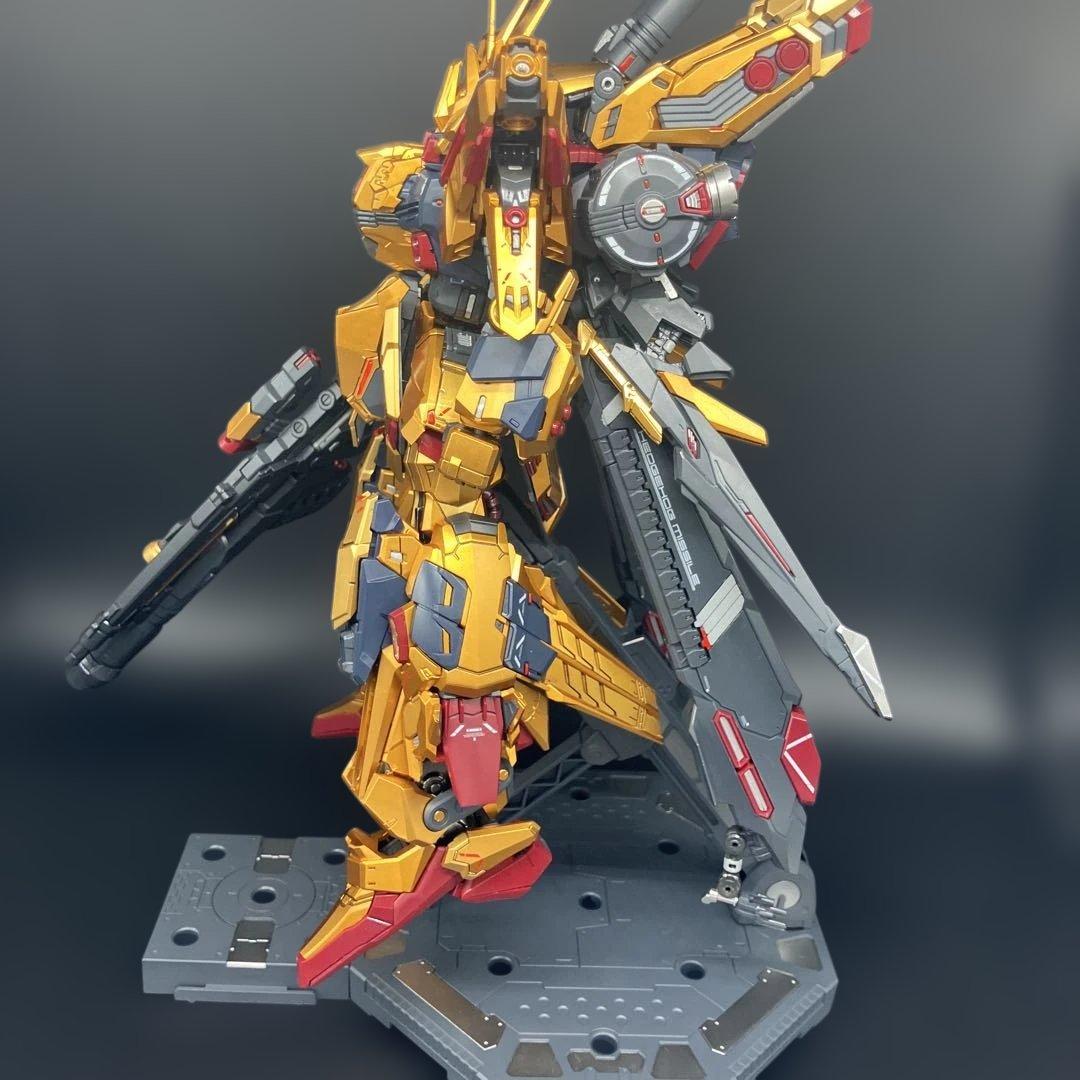 MG 1/100 神馬模型　黄金武士　フルアーマー百式改　　全塗装完成品