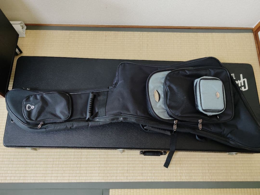 ホ*ー様 Gibson　Explorer　エクスプローラー　ギグバッグ　ストラッ