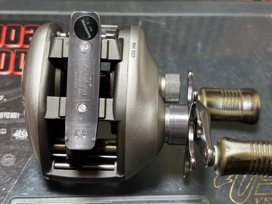 シマノ　スコーピオン　メタニウムXT 《バーサスケース　中古ルアー他付属品あり》