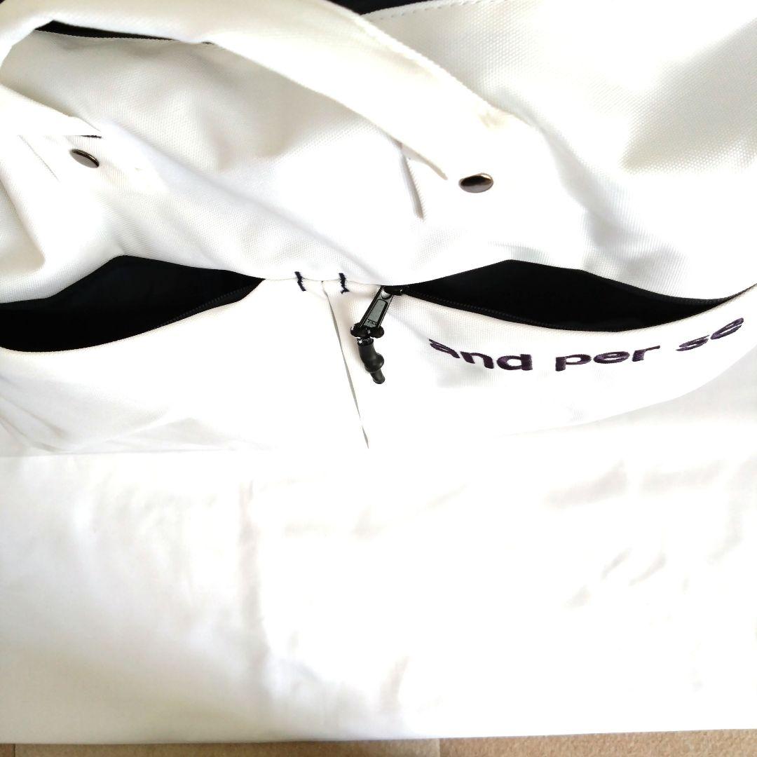 and per se アンパスィ ボストンバッグ【ホワイト】