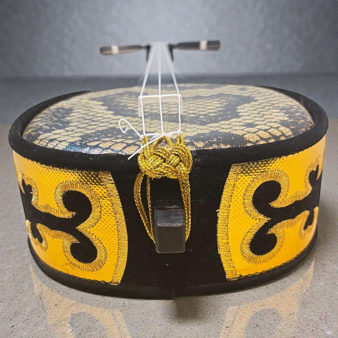 【ほぼ未使用】沖縄三線 工四合 人工皮 入門セット　蛇柄 初心者オススメ 三線