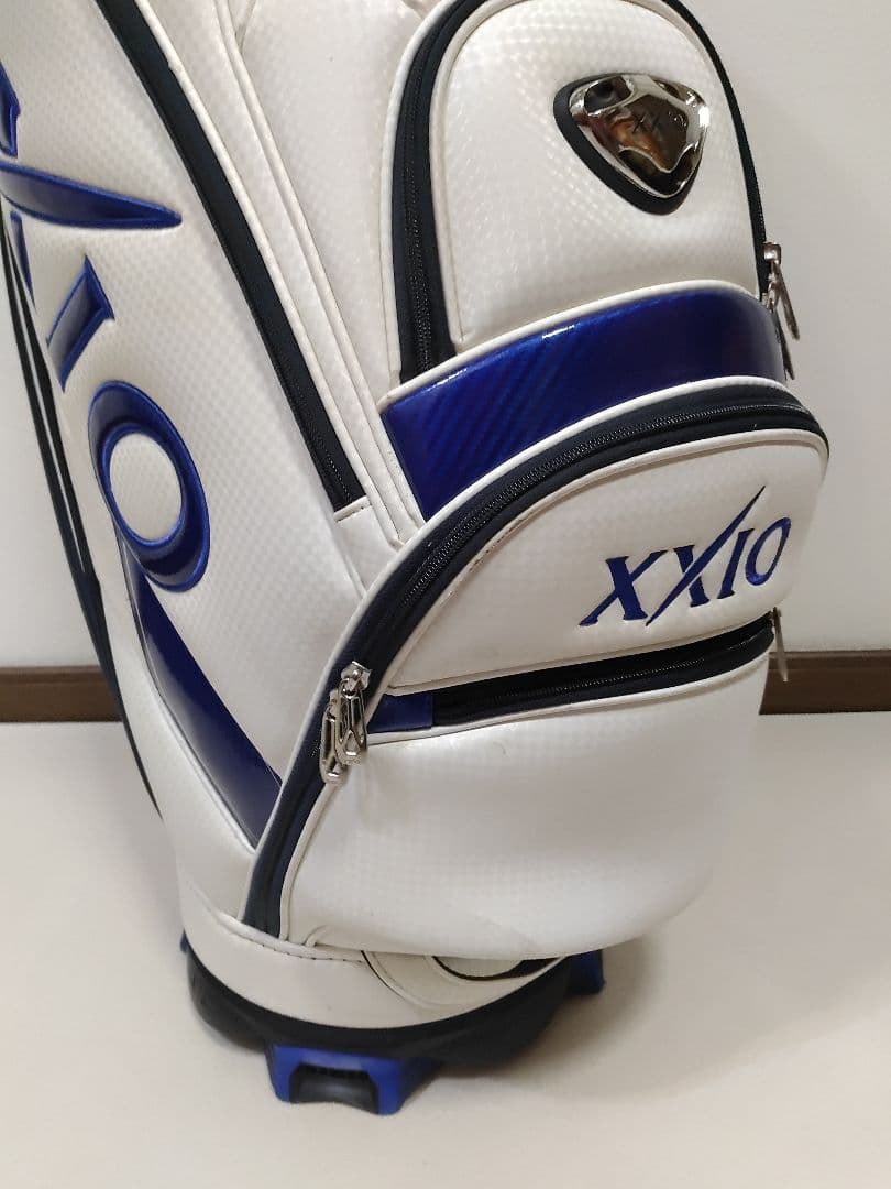 ゼクシオ XXIO キャディバッグ ホワイト ブルー　送料無料