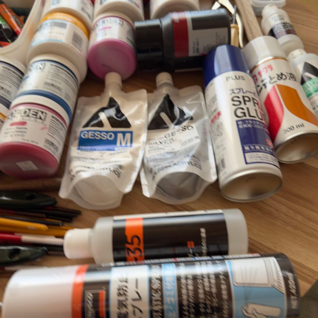 あ*み様 画材セット アクリル絵の具 ゴールデン、アムステルダム、画材まとめ売り