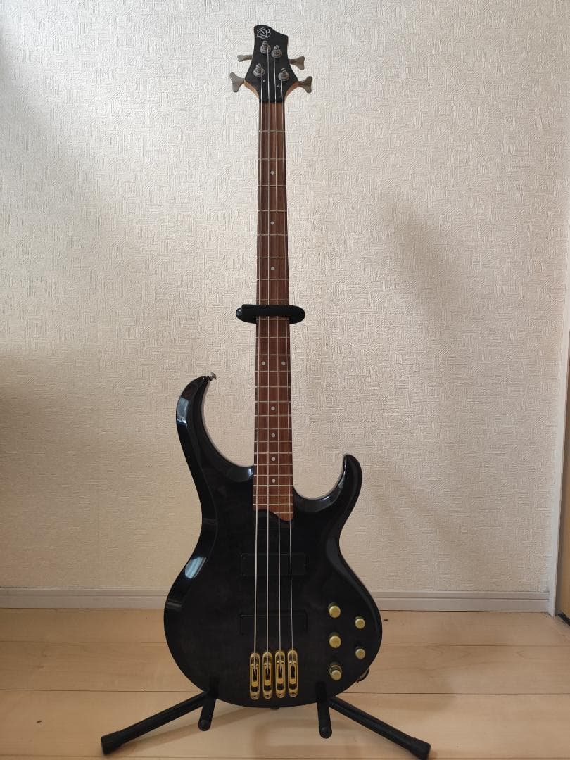 ibanez BTB 400 QM アクティブベース