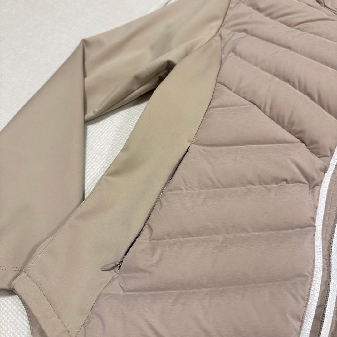 【超美品】デサントゴルフ　ハイブリッドフーディーダウンジャケット