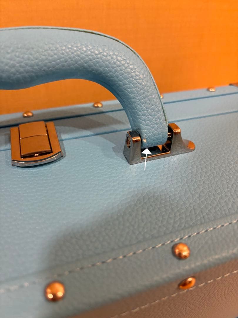 【未開封品】エンジェル シャンパン ヘイロー ブルー 箱付き