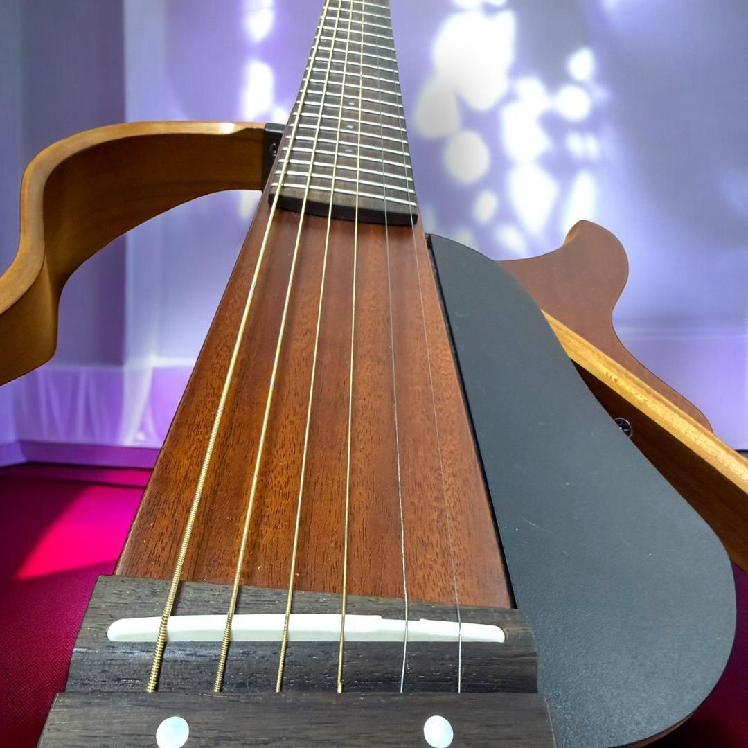 美品 ヤマハ サイレントギター SLG200S パワードピックアップシステム搭載