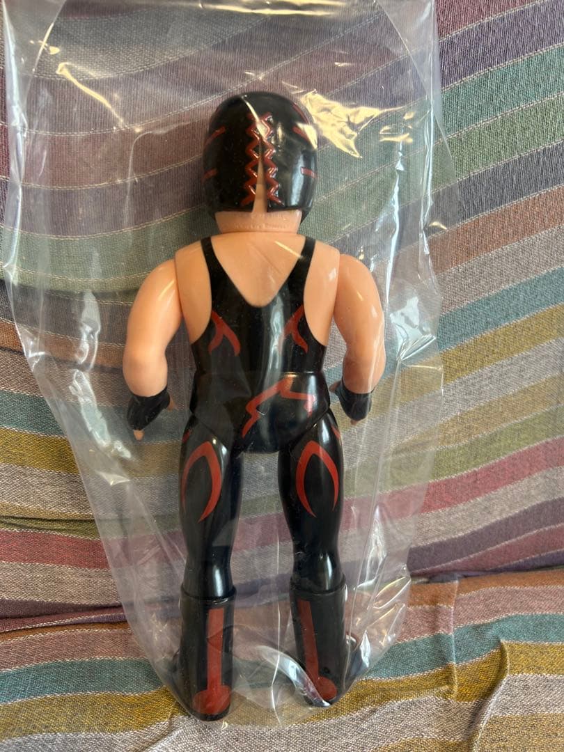 メディコム・トイ× SFS ベイダー（ブラックマスク版）WWE版 ビッグバン