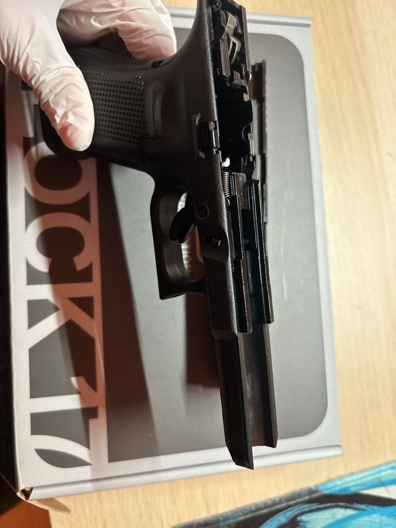 ほぼ新品 BATON Glock G17 Gen5 MOS CO2 東京マルイ