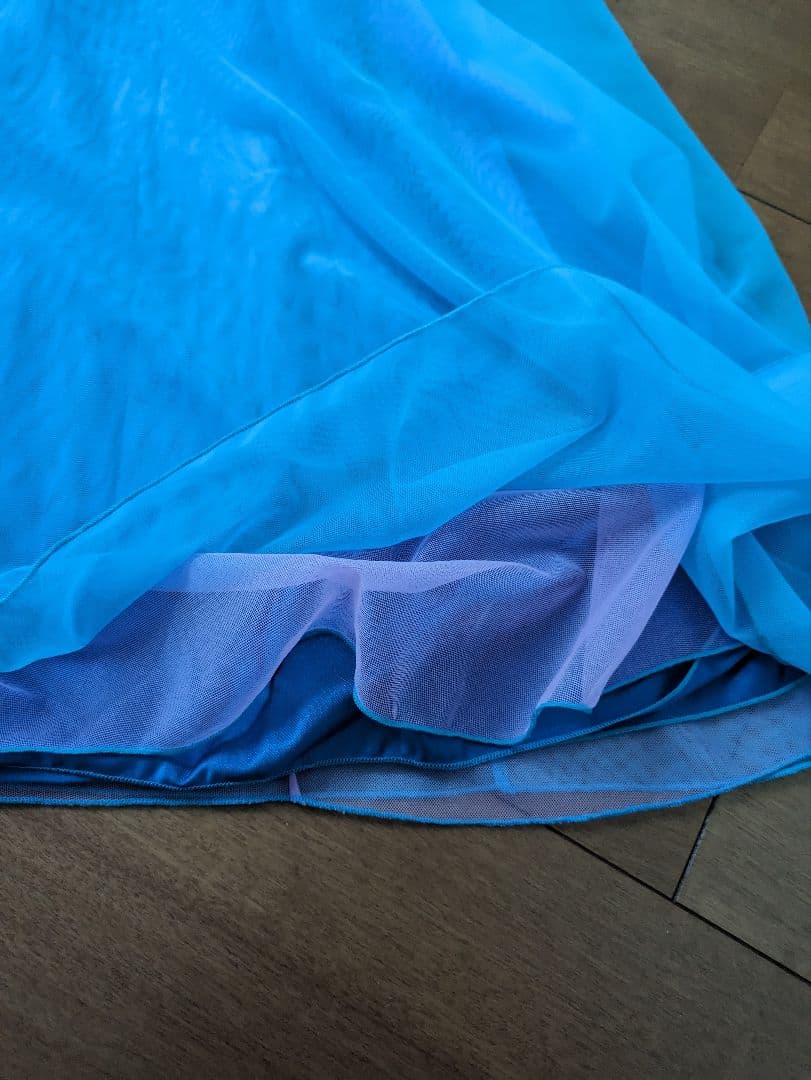 ♡IntheMOOD♡華やかで 上品、軽やかなドレス パーティー、ミニデモ